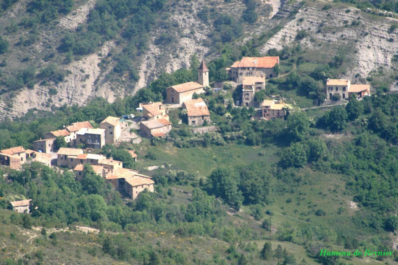 Comme Chez Vous Villa Bayons Dış mekan fotoğraf